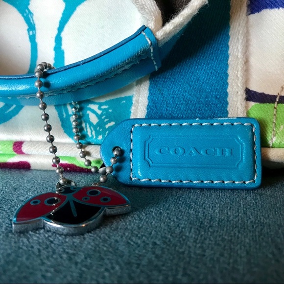 Vintage Coach bag with charm - Picture 5 of 5